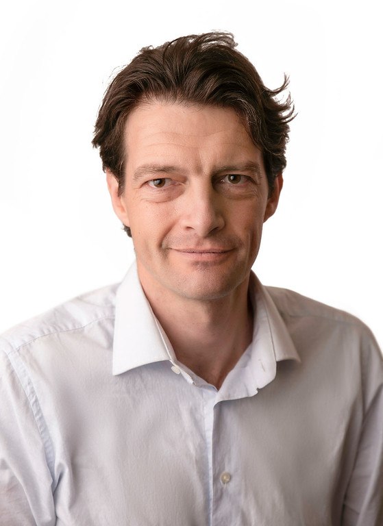 Peter Howard, Principal